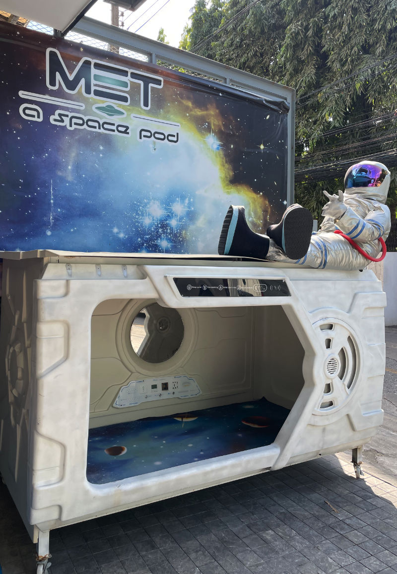 Met A Space Pod Entrance